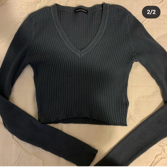Brandy melville blue long sleeve - Picture 1 of 1